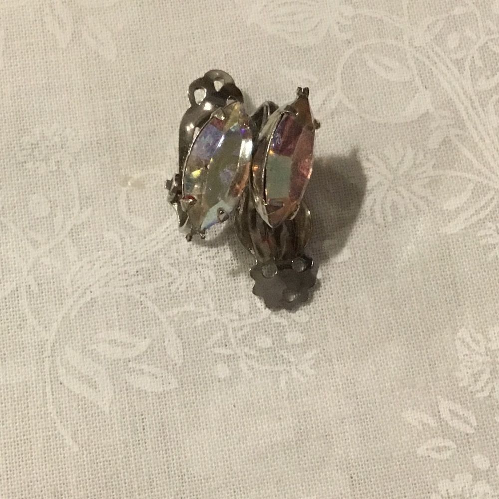 Silvertone Clip-On Vintage Diamond Shaped Rhinestone Earrings